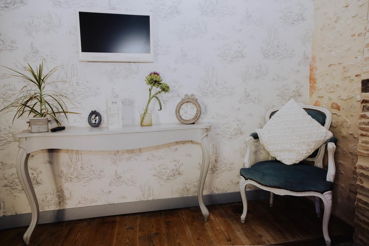 La Maison Bleue Villereal ภายนอก รูปภาพ